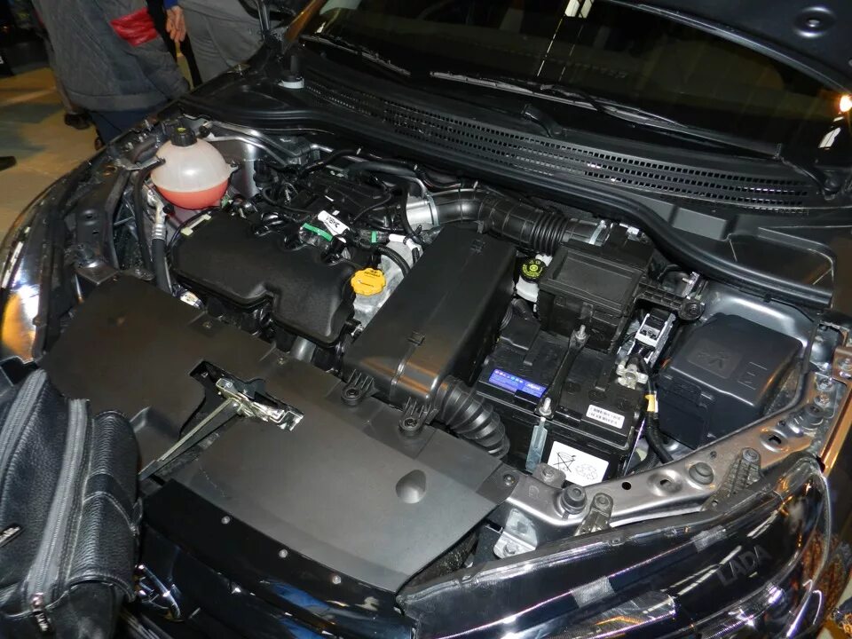 Помыл под капотом 21.03.18 - Lada Vesta SW, 1,6 л, 2018 года мойка DRIVE2