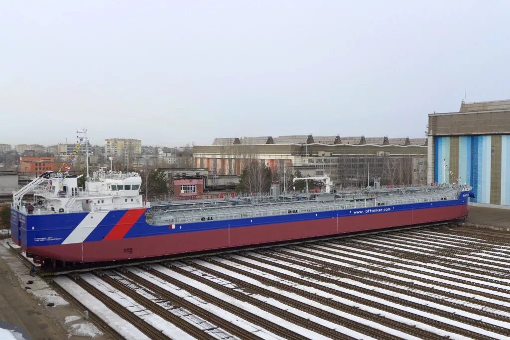 судостроительный завод красное сормово. завод красное сормово нижний новгород. сормовский судостроительный завод нижний новгород. сухогрузы проекта rsd59. завод красное сормово.