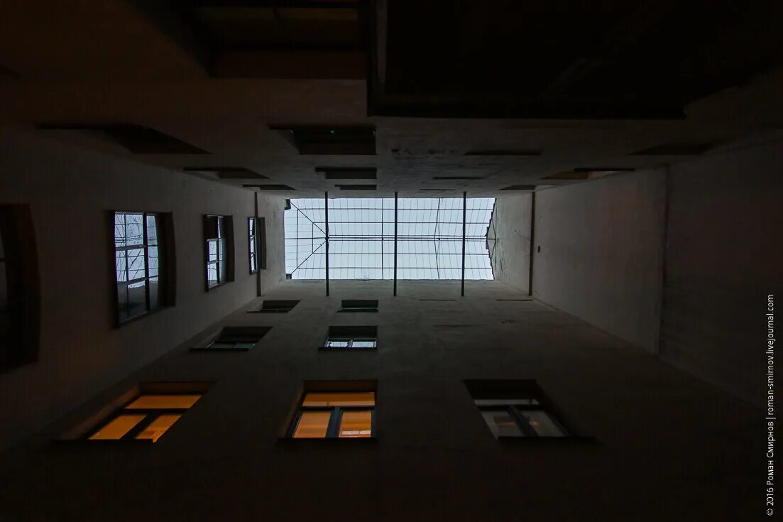 духов дворик на васильевском острове. двор духов в санкт петербурге. двор духов в санкт петербурге. двор духов в санкт петербурге. двор колодец на васильевском острове.