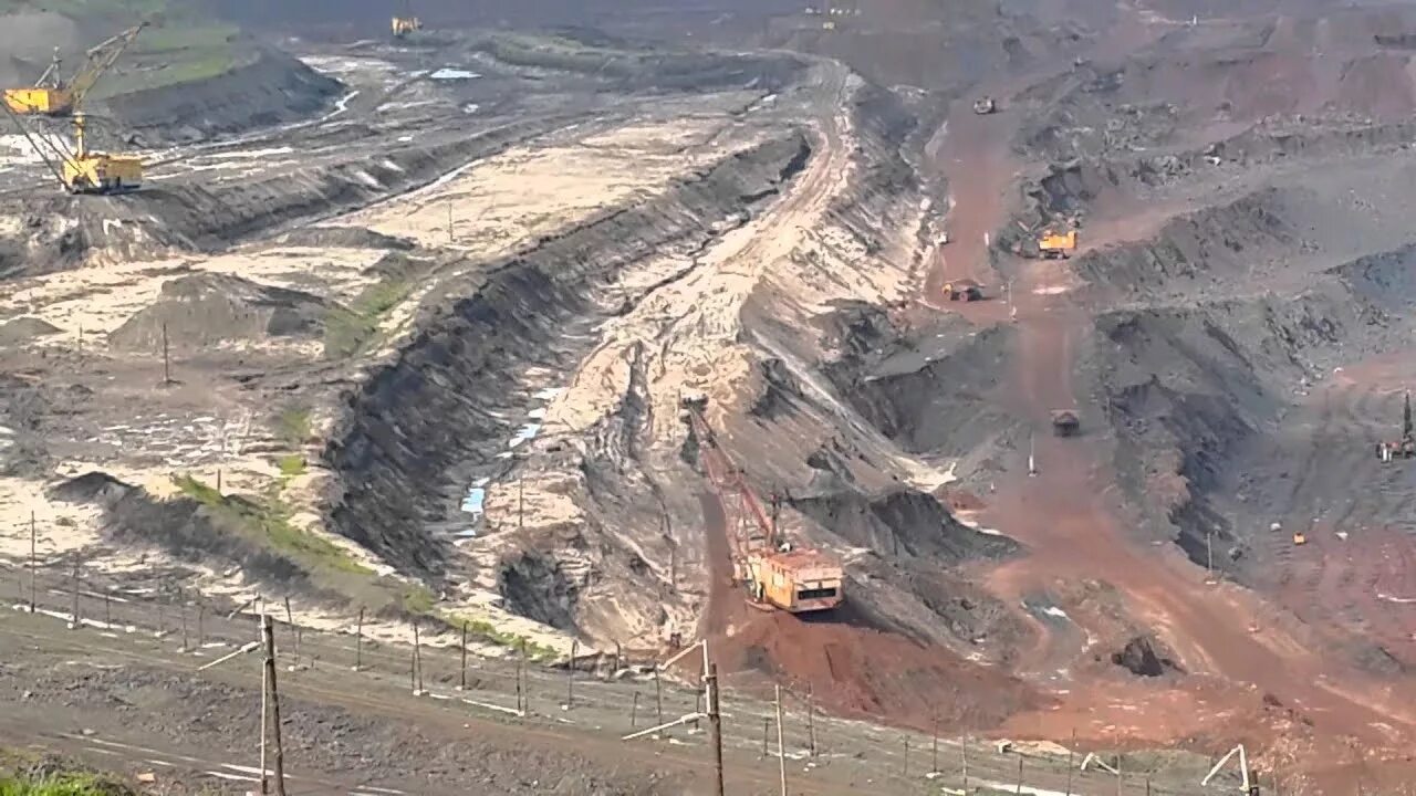 Карьер в железногорске курской области. Новый рынок железногорск курская область. Железногорск курская область когда дадут воду. Железногорск курская. Железногорск курская область когда дадут воду.