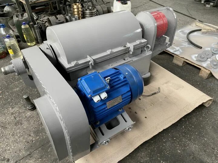 Приводы центрифуг. Центрифуга hettich eba 200. Flottweg simp drive. Центрифуга огш-321к-01. Огш-2.