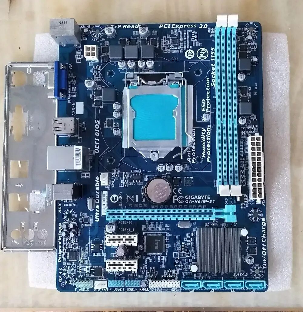 Системная плата gigabyte ga h61m. Ga-h61m-s1 Rev 2.1. Гигабайт h61. Материнская плата 1155 гигабайт h61m. Ga 61m s1.