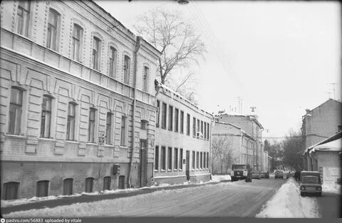 1 зачатьевский переулок метро