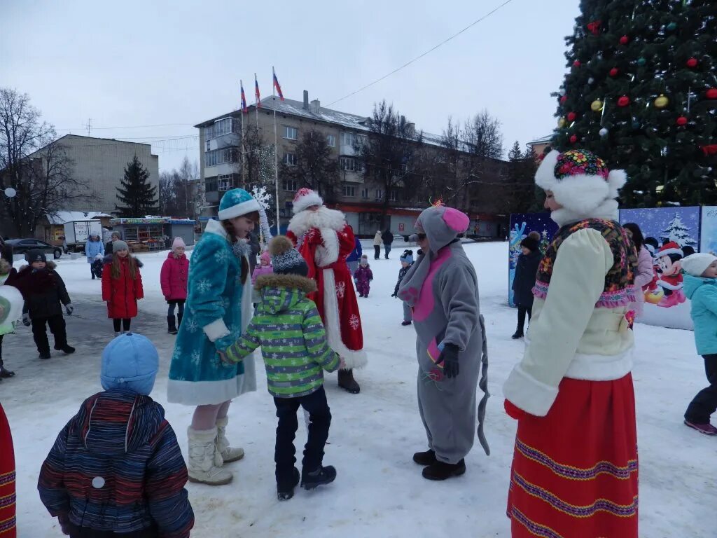 В снежном царстве морозном государстве игровая программа. Снежное царство новогоднее государство. Новый год в королевстве. Утренник в сельском клубе детский новогодний. Афиша в снежном царстве морозном государстве.