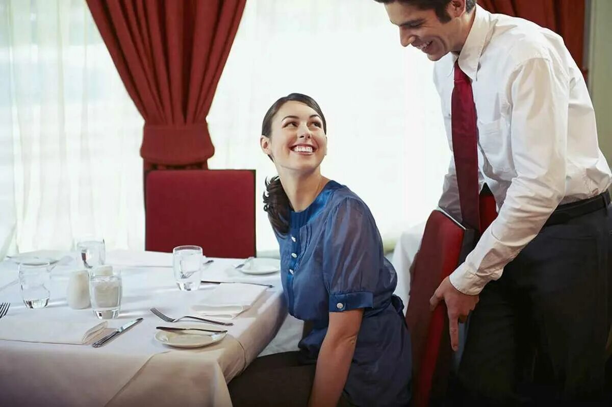 Общение людей. Женщины против мужчин. Разговор мужчины и женщины. Поведение мужчины и женщины в обществе. Конфликт.