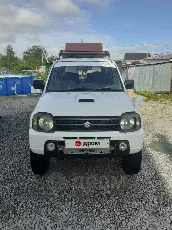 Mitsubishi pajero junior салон. Сузуки джимни 2006. Сузуки джимни хабаровске. Сузуки джимни 2007. Suzuki jimny 2.
