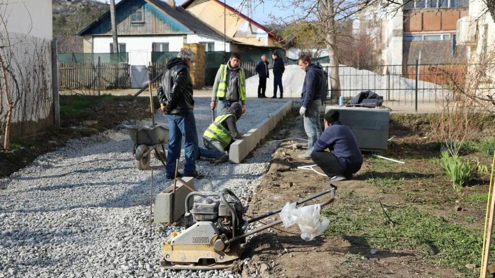 Погода в плодовом бахчисарайского. Село плодовое Бахчисарайского района. Плодовое (Бахчисарайский район). В селе плодовое базчисарайского Райно Сельская админ трация собрание. Рп5 плодовое Бахчисарайский район.