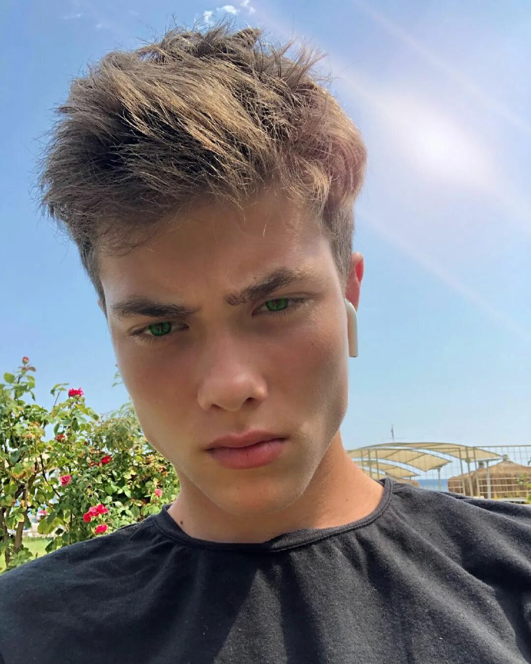 Деревенские ребята. Деревенские ребятишки картинки. Оно 1 герои. Лицо пацана 14 лет. Сколько лет ребятам.