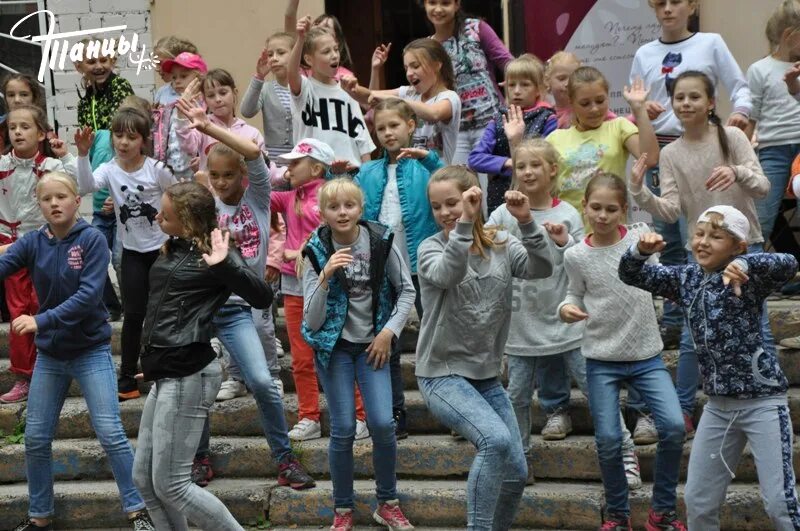 Прогноз в апшеронске. Апшеронск лагерь. школа номер 1018, праздники, от танцевальной группы ,, радость,,. погода в апшеронске на 3 дня. погода в апшеронске на неделю.