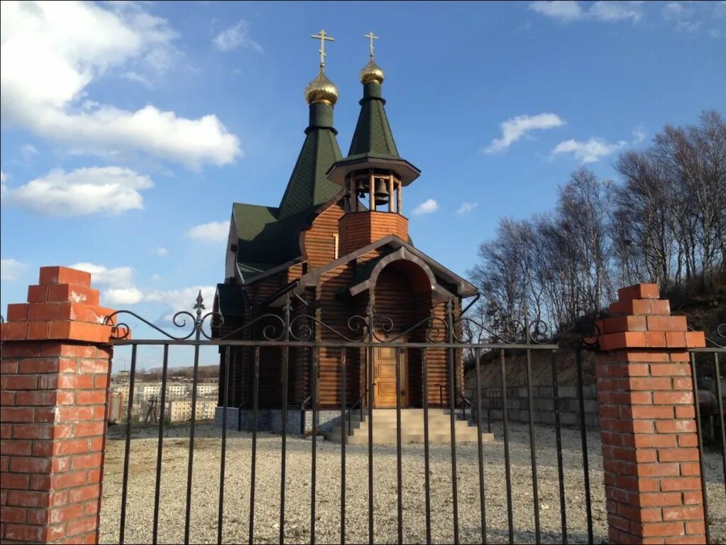 Церковь поселок преображение. Поселок преображение приморский. храм пос преображение. салехард храм преображения господня. церковь алексеевка приморье.