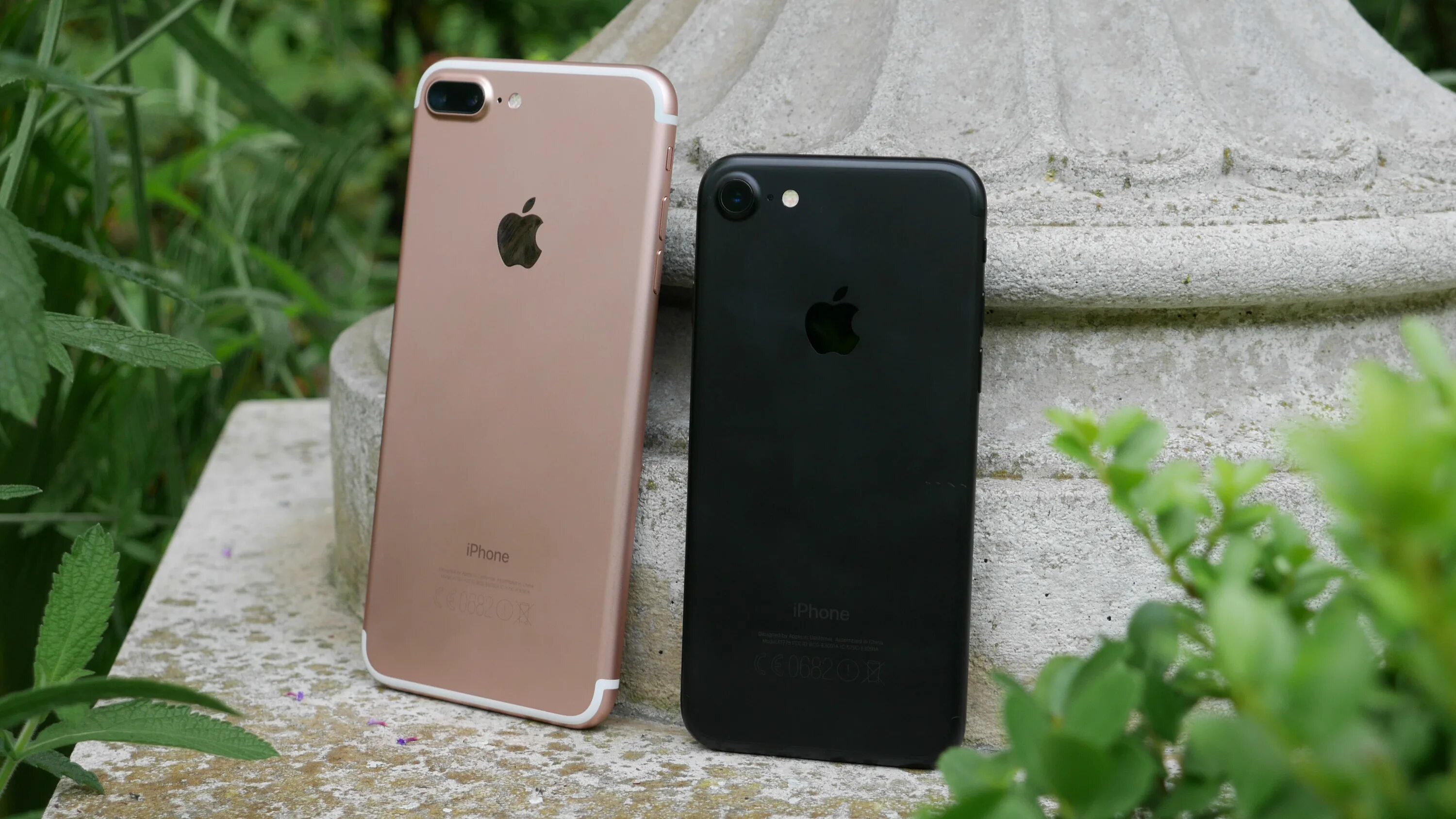 Iphone 7. Айфон 7 Plus. Iphone 7s Plus. Iphone 7 vs 7 Plus. Iphone 7 память