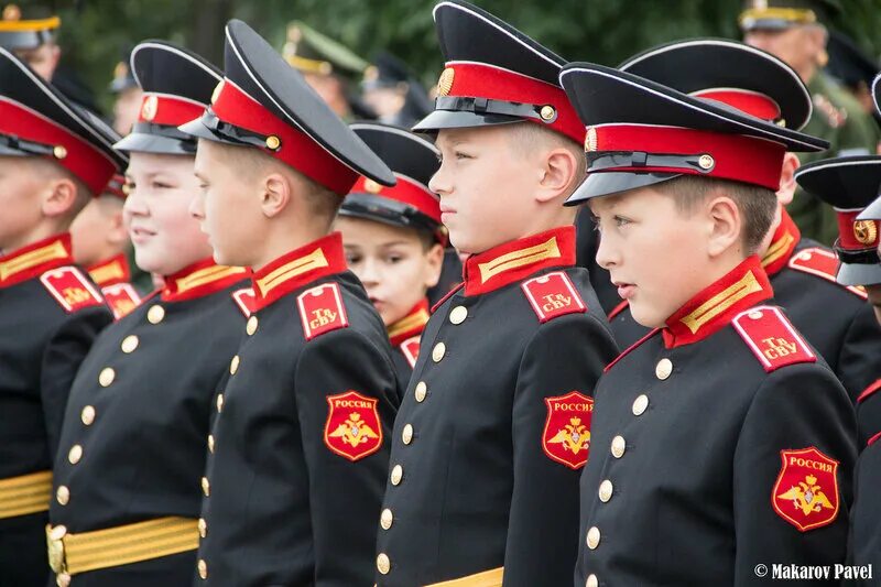 Кадеты суворовского училища. Кадеты суворовцы и нахимовцы. Суворовское кадетское училище в москве. Суворовское кадетское училище в москве. Кадеты суворовское.