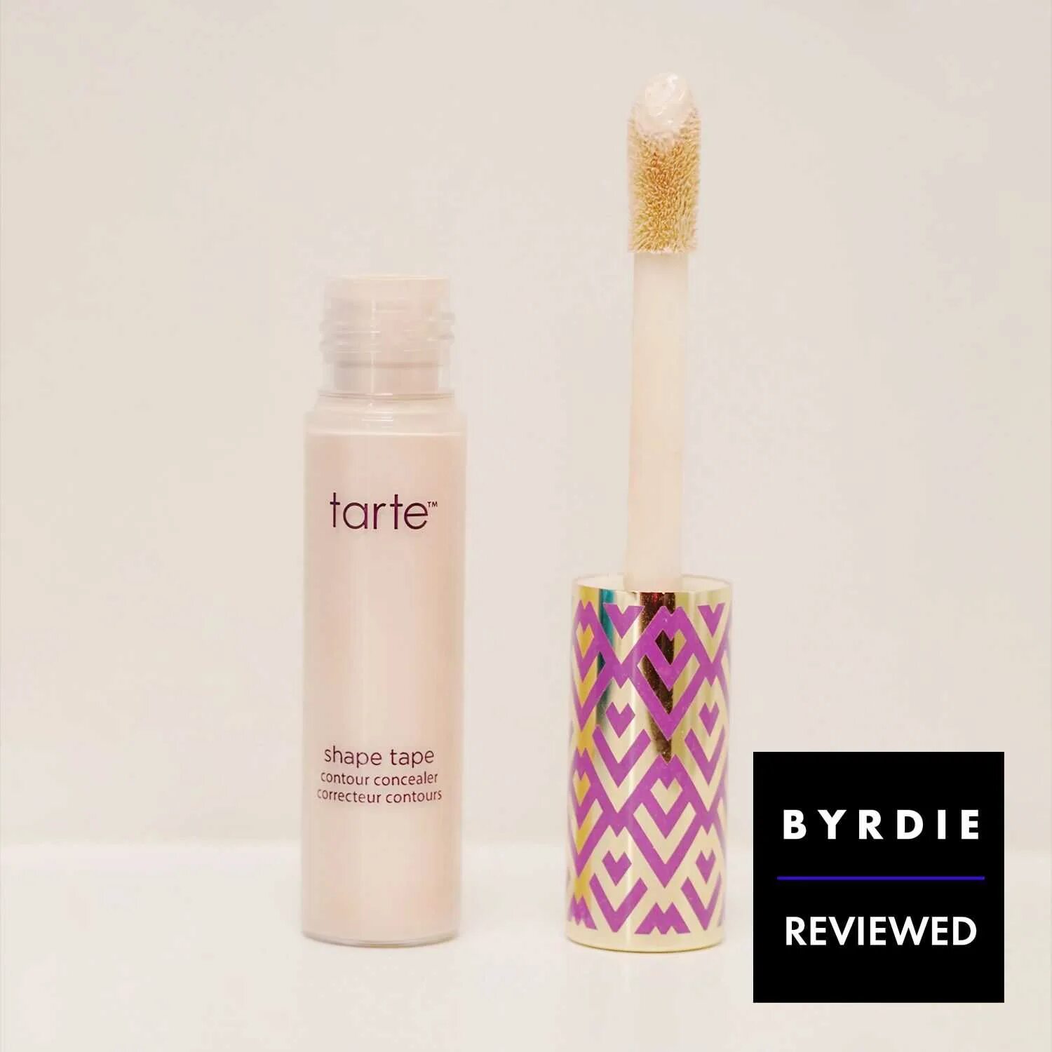 Tart shape tape. Tarte shape tape concealer. консилер tarte shape tape concealer. оттенки консилера tarte. tarte double duty beauty shape tape contour concealer.