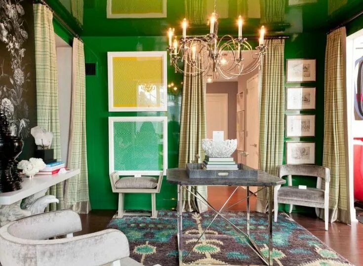 Какой цвет сочетается с изумрудным в интерьере White living room decor, Emerald green living room, Living room green