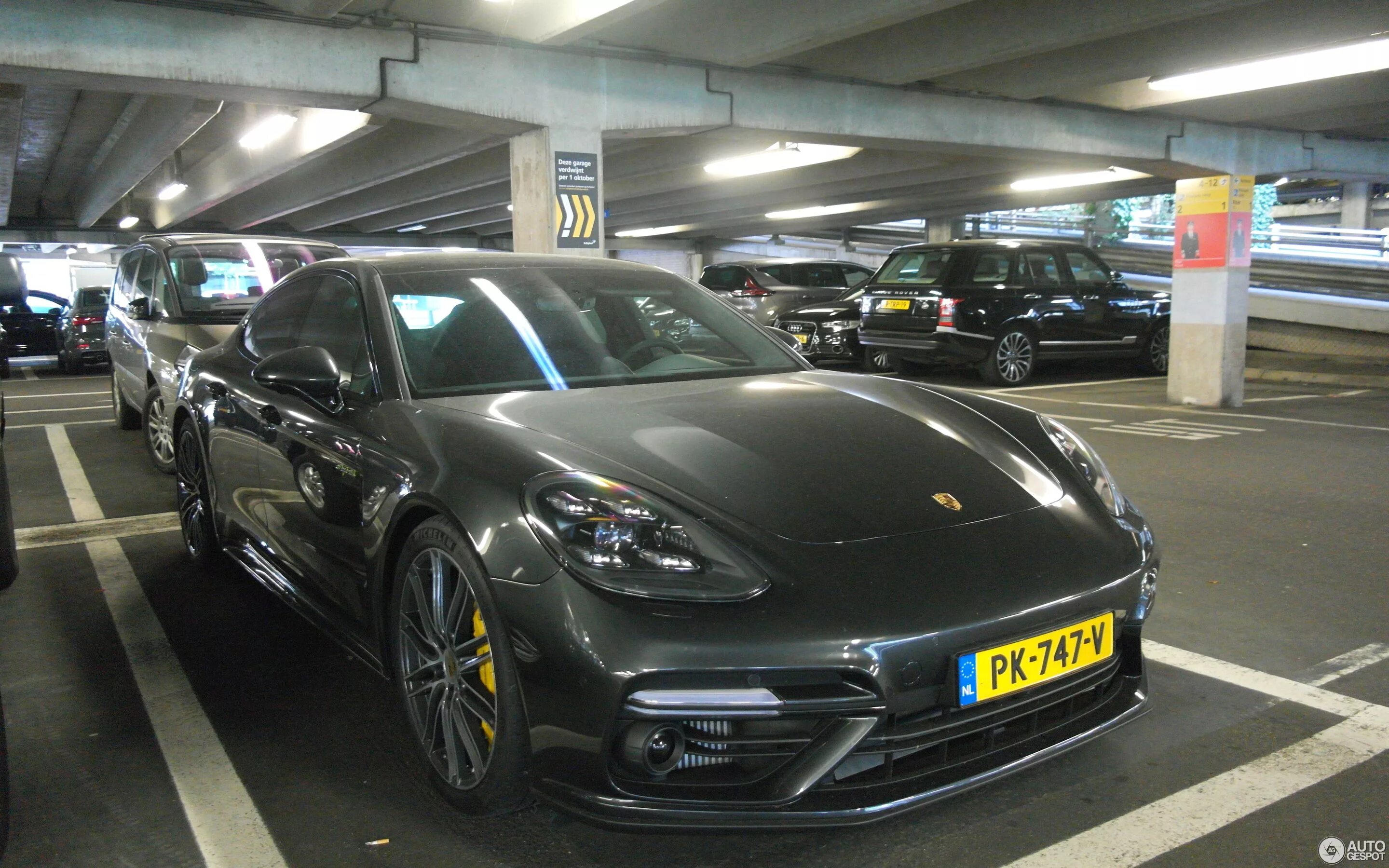 Порше 971. Porsche panamera gts. Панамера турбо s 2019. Porsche panamera turbo topcar. Porsche panamera 971 mansory.