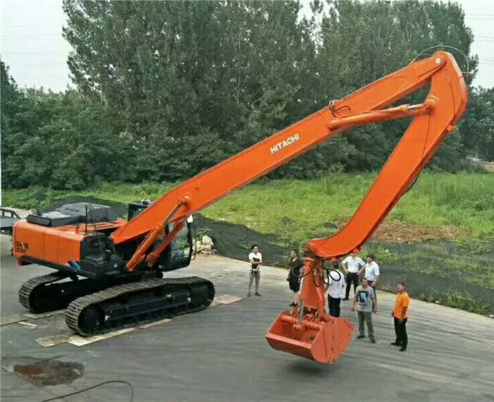 Удлиненный экскаватор. Hitachi zx330 long reach. Экскаватор Хитачи 210 длинная стрела. Экскаватор гусеничный Hitachi 210 с длинной стрелой. Удлиненная стрела мини экскаватор Hitachi ex 8.