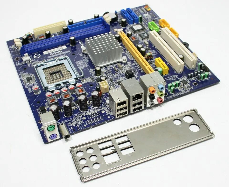 Foxconn n15235. Foxconn n15235 775. foxconn n5235. материнская плата foxconn n15235 775 сокет. foxconn n15235 lpt.