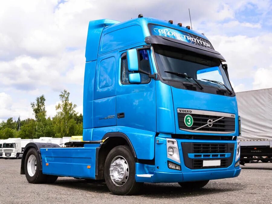 Авито volvo fh. Volvo FH 520. Volvo FH седельный тягач. Volvo FH 2012. Седельный тягач Вольво 380.