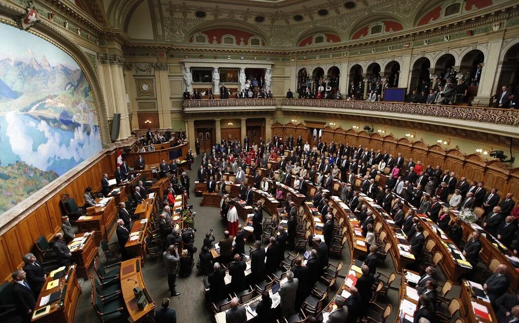 Высший орган парламента. Двухпалатный парламент Швейцарии. Совет кантонов Швейцарии. Законодательная власть Швейцарии. Союзное собрание Швейцарии.