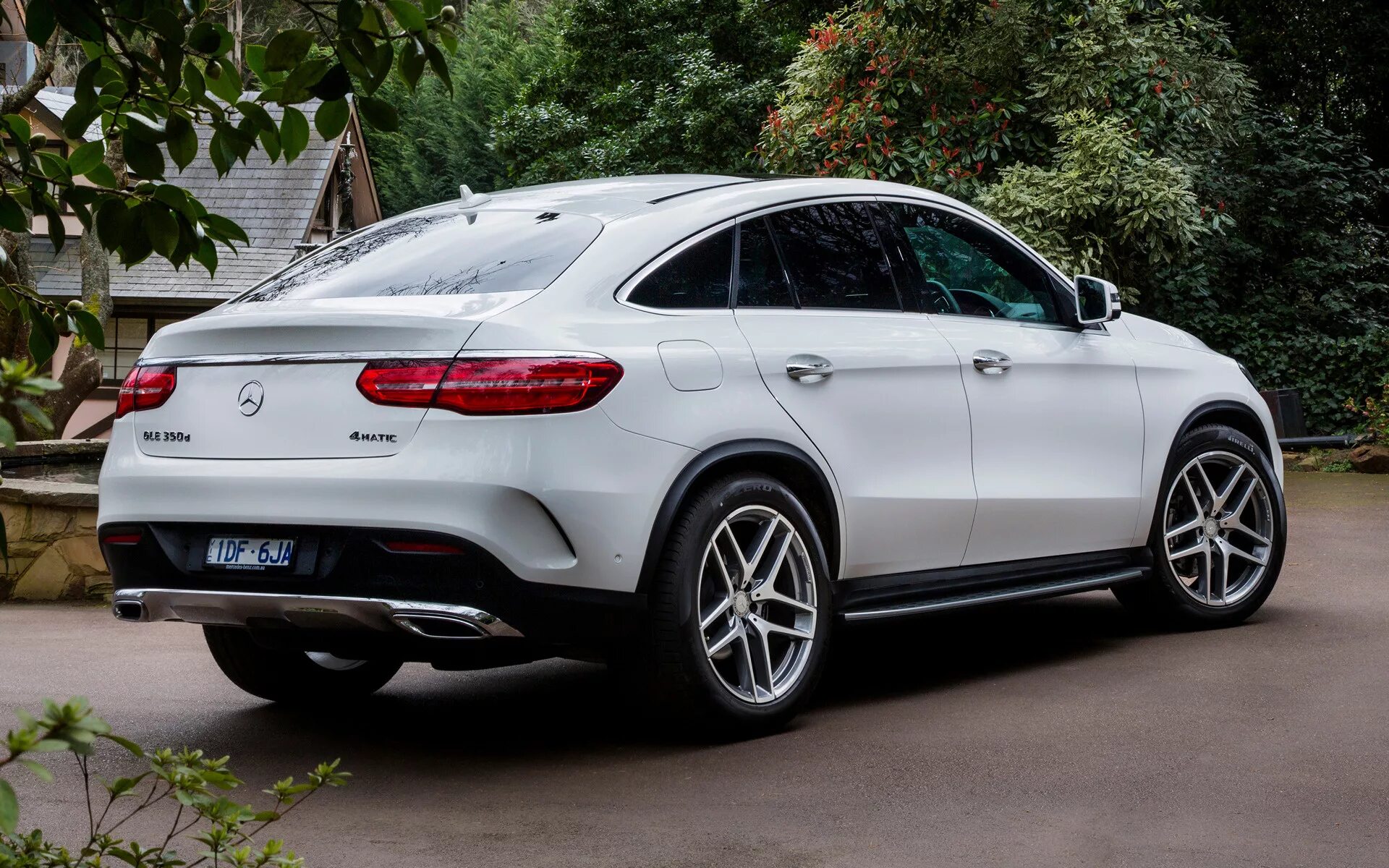 Мерседес-Бенц GLE купе 350 4matic. Мерседес Бенц GLE Coupe 350д. Мерседес Бенц GLE купе 2022. Mercedes-Benz AMG GLE 350d купе 4matic. Купить мерседес 350d