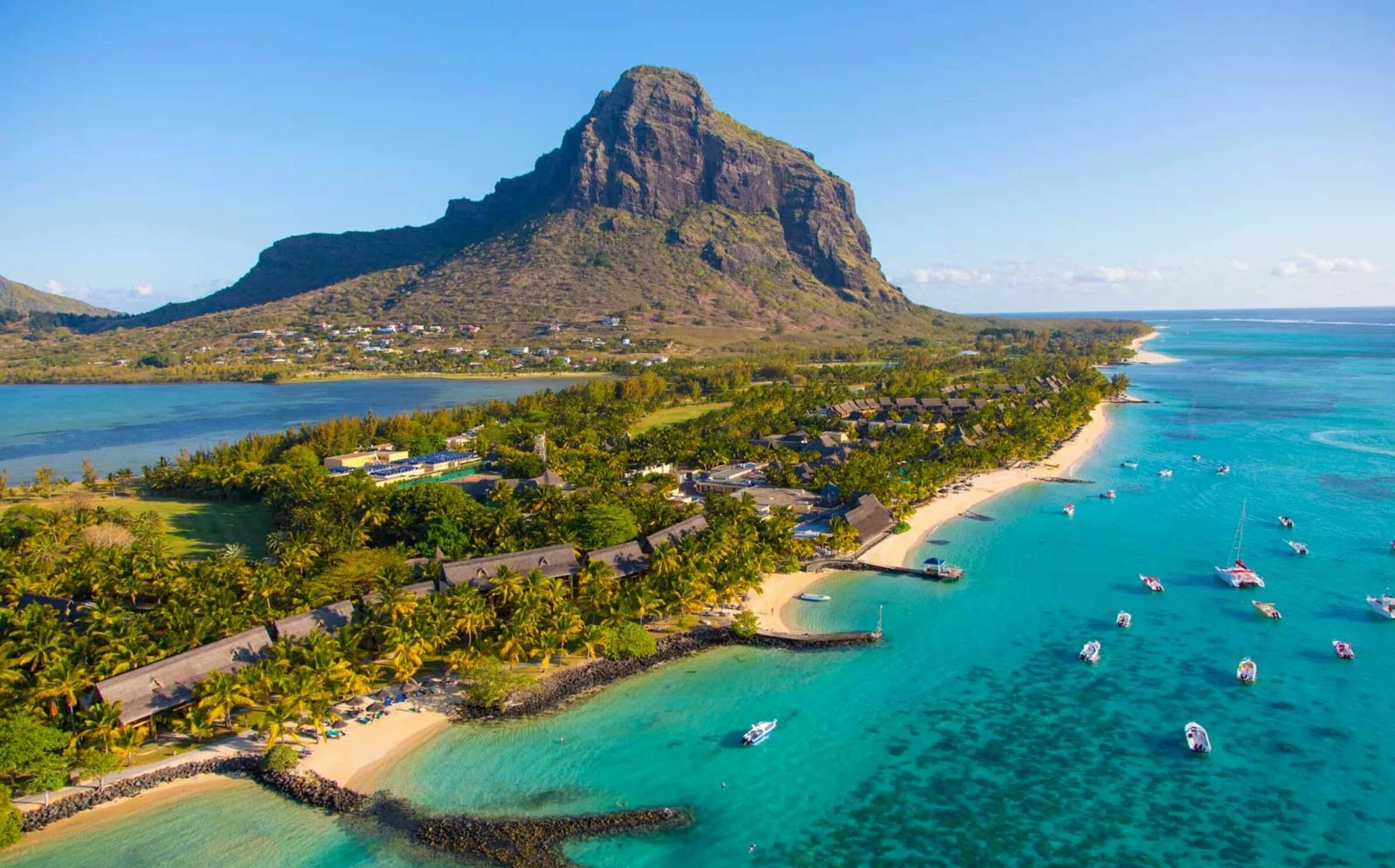 Сейшелы въезд. Paradis beachcomber mauritius. Маврикий это сейшелы. Коморские острова (архипелаг). Маврикий остров.