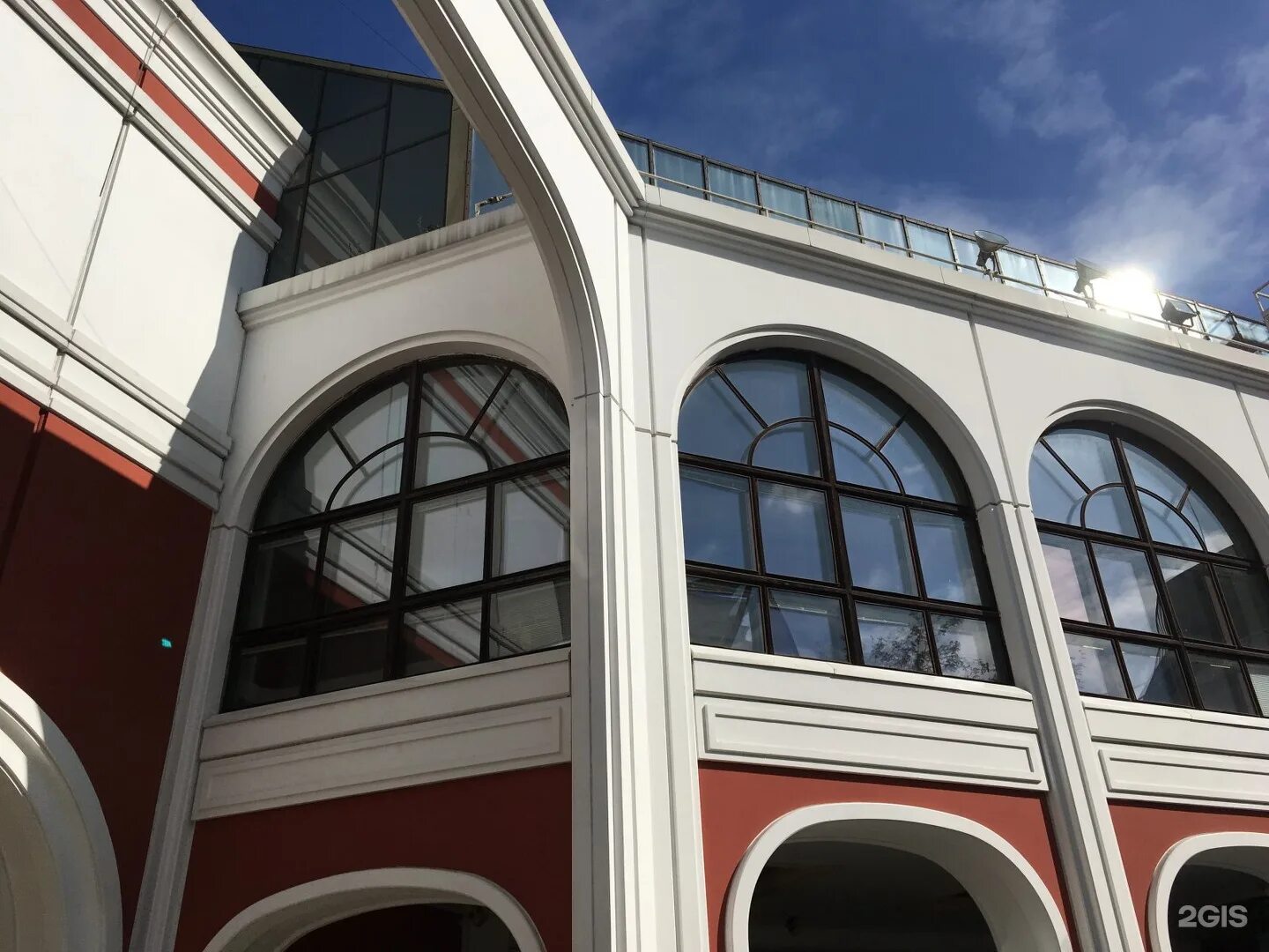 Лаврушинский переулок 12. Третьяковская галерея корпуса в лаврушинском переулке. Лаврушинский переулок инженерный корпус. Лаврушинский переулок 12. Лаврушинский переулок дом писателей.