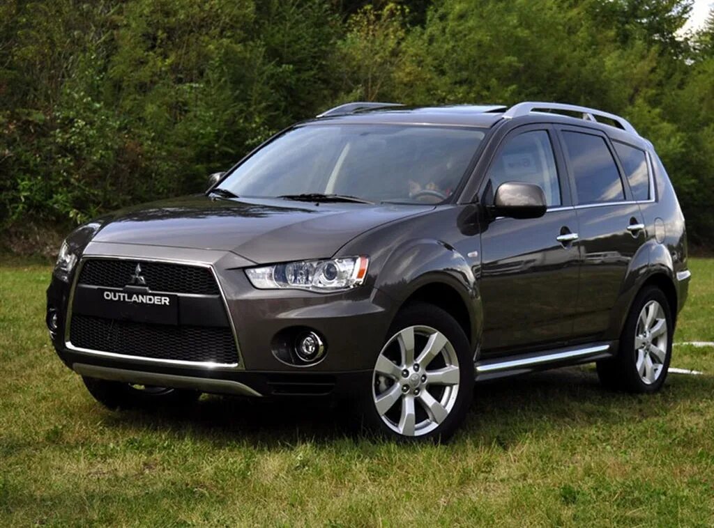 Mitsubishi outlander xl 2012. Mitsubishi Outlander 2012. Mitsubishi Outlander 2010-2012. Mitsubishi Outlander 2010.