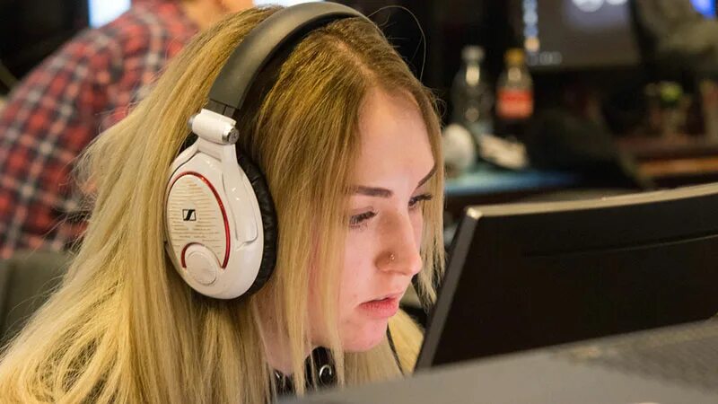 Синди твич 89 сквад. Синди csgo. Sindi стример. Sindi twitch. Sindi twitch.