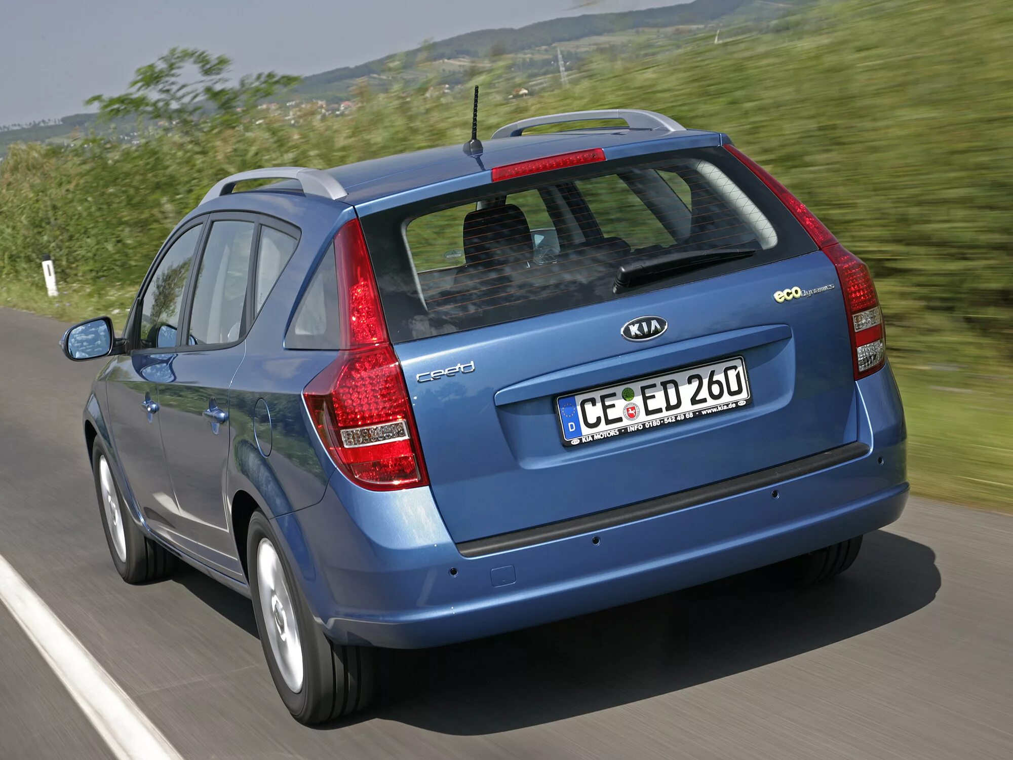 Kia СИД универсал 2010. Kia Ceed SW 2010. Kia Ceed 2010 универсал. Kia Ceed 1 2010 универсал. Кия сид универсал 2010