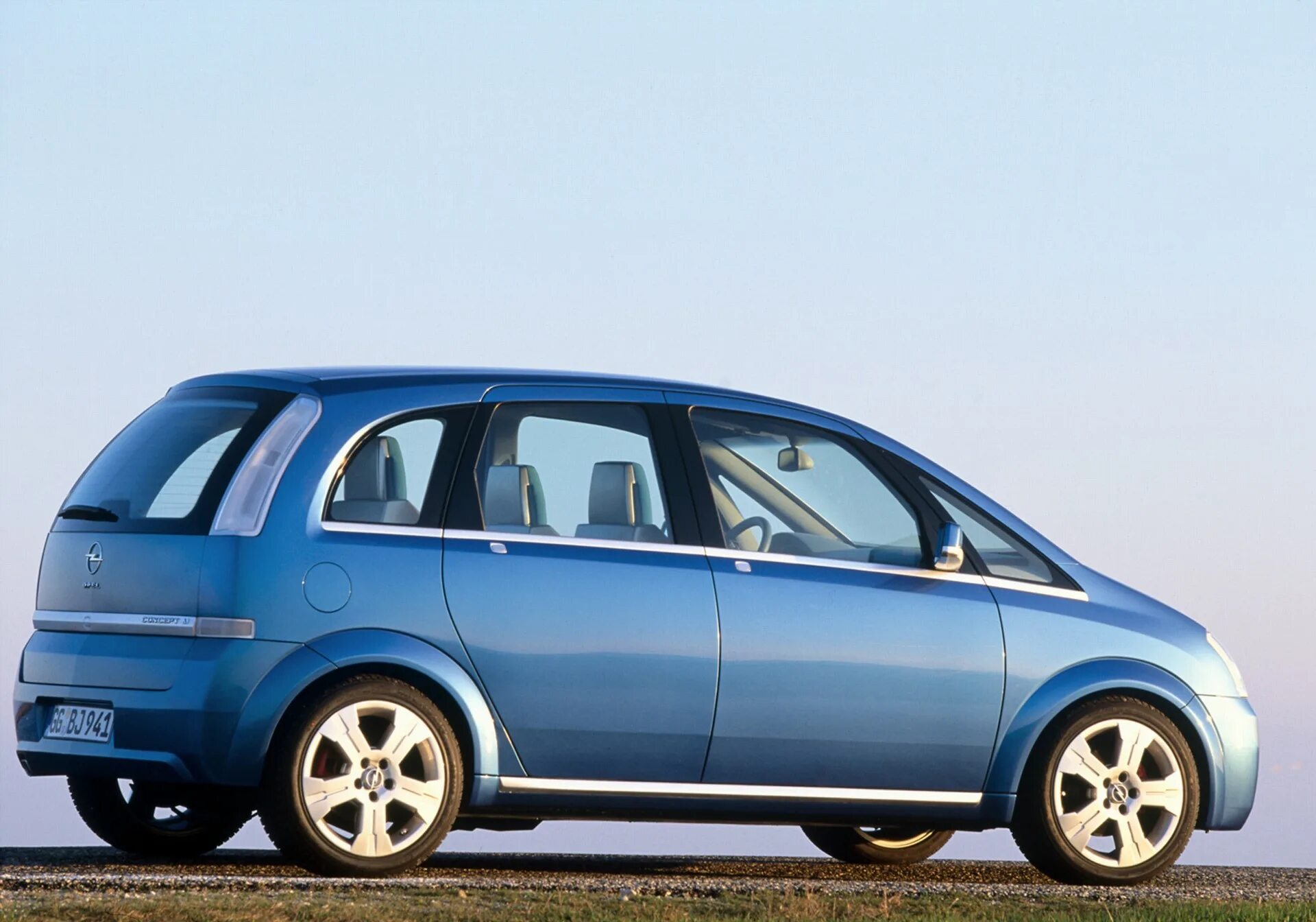 Opel Meriva. Opel Meriva Concept. Опель Мерива 2002. Опель Мерива 2003.