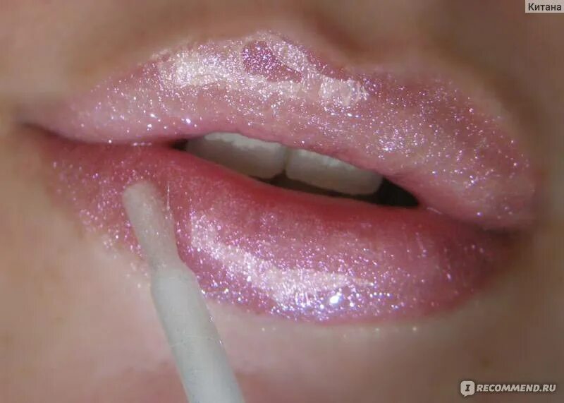 Блеск для губ гош. Блеск для губ gosh Lip Gloss/9. Тинты Lip Glaze. Ok Beauty Light Weight Lip Glaze свотчи. Sparkle Lip Glaze.