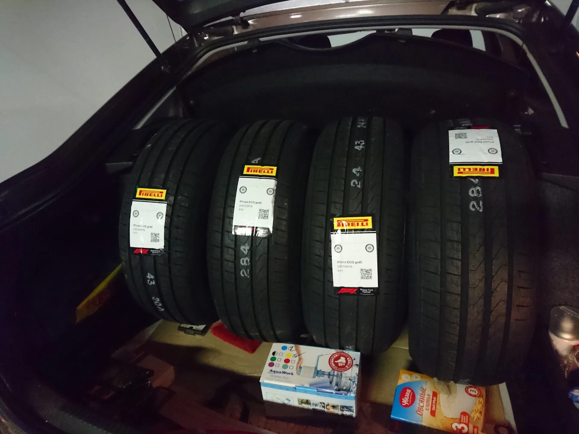 Купить резину пирелли 205. 205/55/16 Pirelli Cinturato p7. Пирелли 205/55/16 v 91 Cinturato p7. Пирелли р7 205/55 r16. Шины Pirelli Cinturato p7 205/55r16 91v.