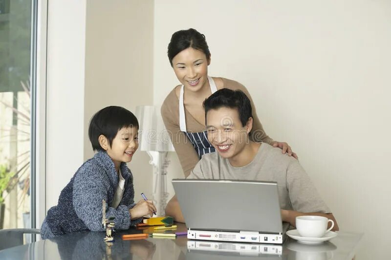 Hello boys and girls my name is fat lip. My father is at work. Веселая семья. My father's work. My father is at work.