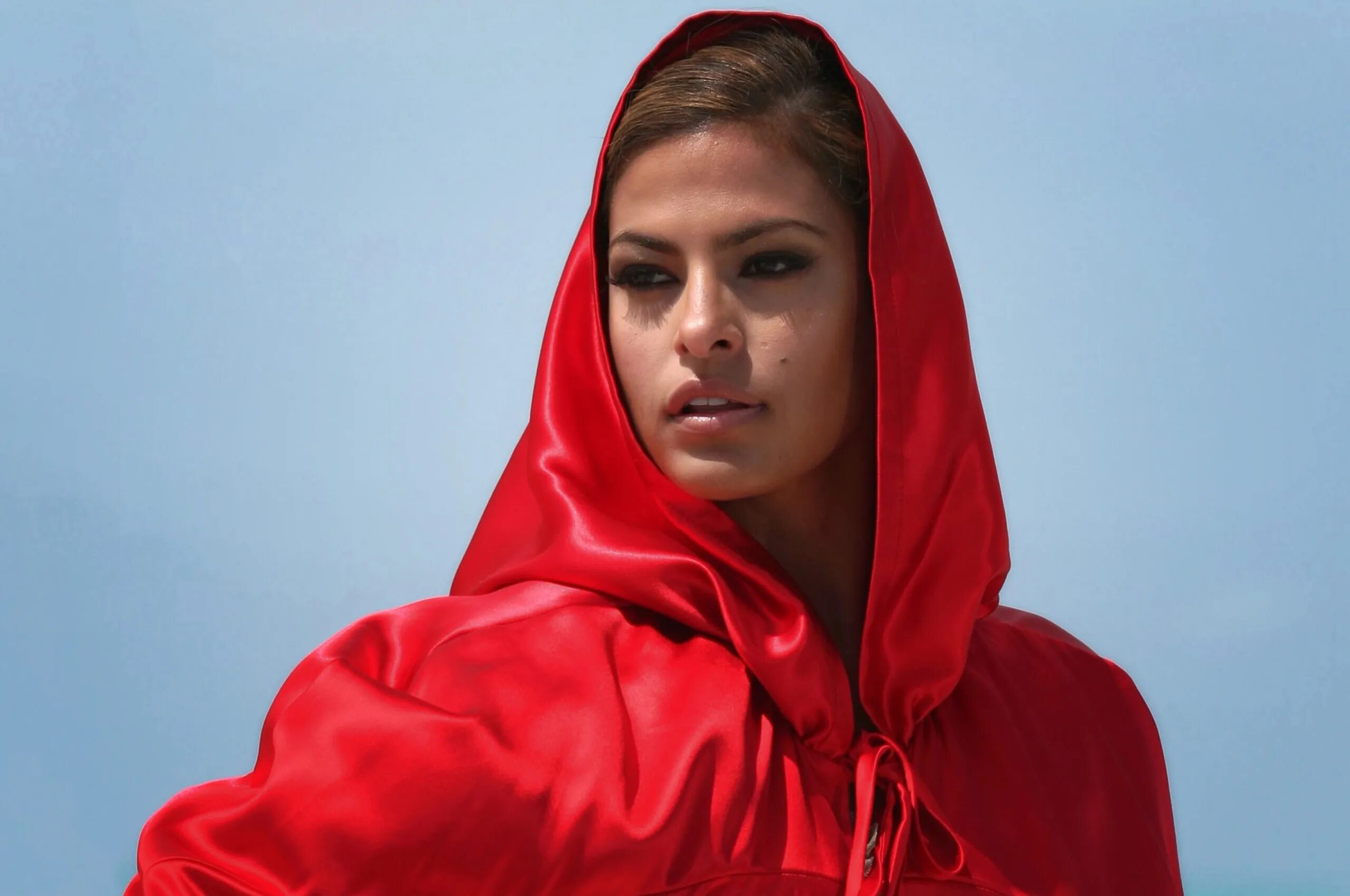 Виды платков у мусульманок. Покрытые девушки как называются. Бурка паранджа никаб. Покрытые девушки как называются. Покрытые девушки как называются.