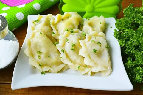 Вареники с картофелем и зеленью