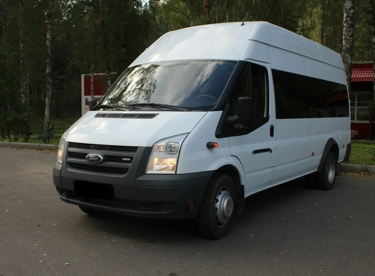 Форд Транзит 6 поколения. Ford Transit микроавтобусы 2 поколение. Форд Транзит микроавтобус 2007г. Форд Транзит 2006-2014 поколение.