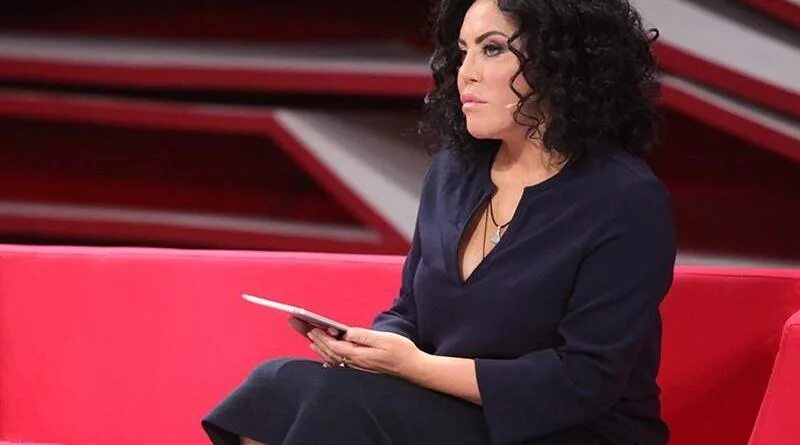 Оксана байрак биография личная жизнь семья Оксана Байрак продюсер, режиссер, телеведущая биография Последние новости жи