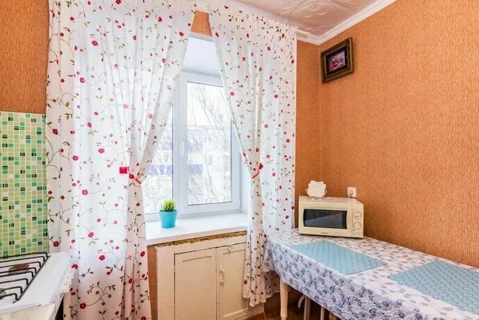 Снять жилье бузулук. Квартира посуточно бузулук 1 комнатная. Снять жилье бузулук. 1 микрорайон 25 бузулук. Комната на сдачу фото.