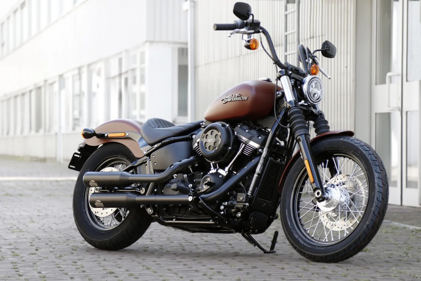 Harley davidson street bob custom. Мотоцикл харлей дэвидсон стрит боб. Харлей дэвидсон стрит боб 2020. Харлей дэвидсон стрит боб 2018. Harley davidson street bob 114.