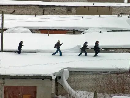 Лажу по крышам как правильно