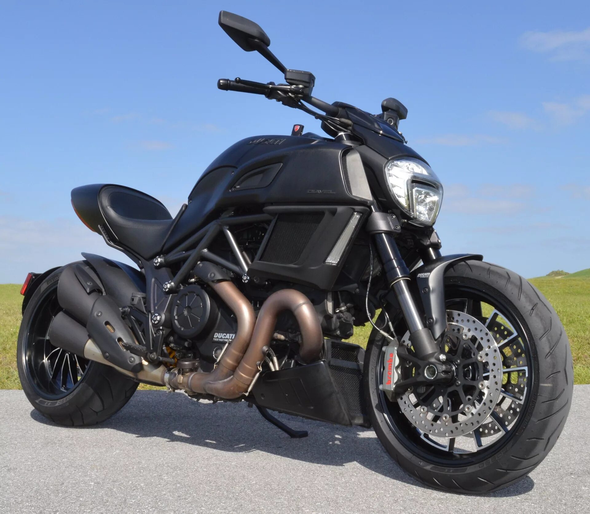 Ducati Diavel Carbon 2015 - 3D Model by SQUIR