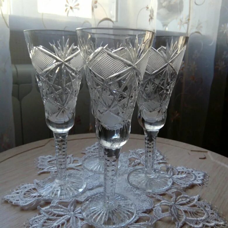 Хрусталь рюмки бокалы фужеры ромб. Владимир муратов бокалы фужеры гусь хрустальный. Фужеры цветной хрусталь. Хрустальные фужеры line италия 1044/299. Советские хрустальные стопки.
