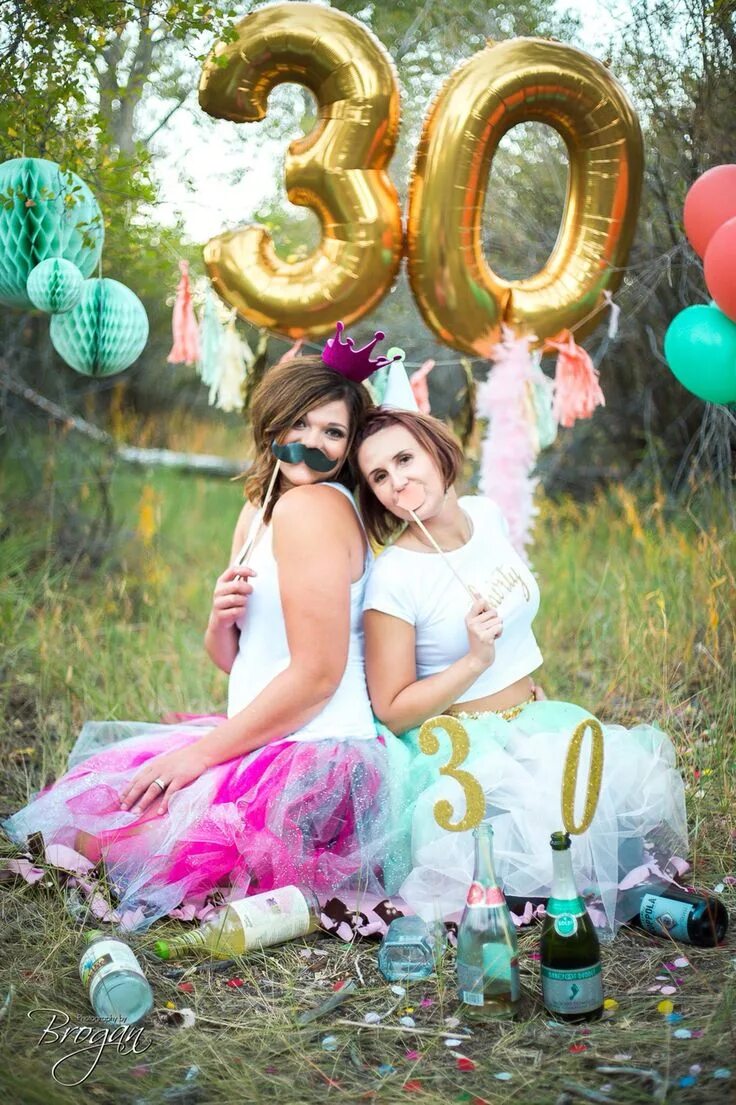 Pin on aniversário. 30th birthday themes, 30th birthday outfit, Birthday photosh