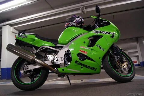 Kawasaki zx9r