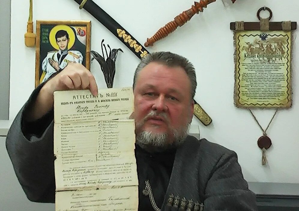 Репрессии поэтов. Высказывания эмигрантов о россии. Когда покинул родину. Цитаты эмигрантов о родине. Советские писатели.