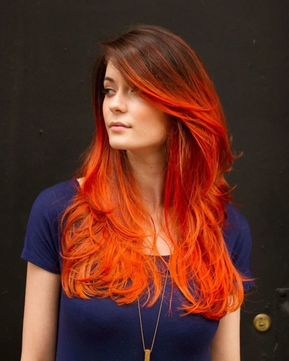 Амбре цвет. Амбре окрашивание волос рыжий. Оранжевые пряди. Яркие рыжие пряди. Омбре на рыжие волосы.