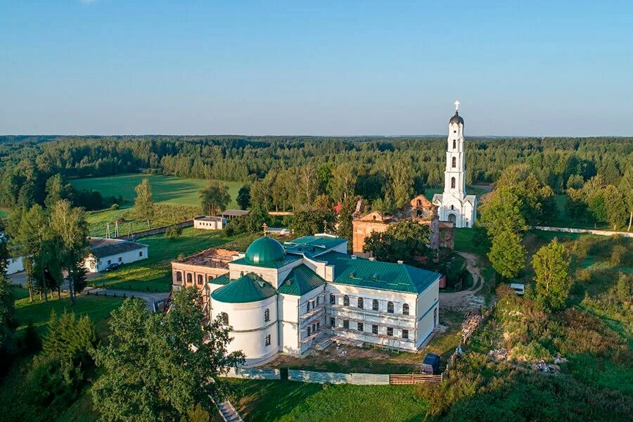 Мстиславль монастырь. Пустынки беларусь мужской монастырь. пустынский монастырь мстиславль.