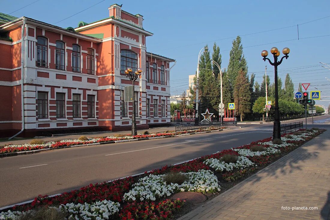 Тамбов фото улиц. Тамбов улицы. тамбов улицы города. улица цветочная тамбов. улица районная тамбов.