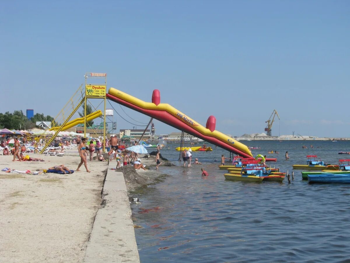 Город скадовск. Скадовск черное море. Город скадовск херсонская область. Город скадовск херсонская. Скадовск.