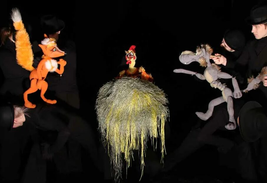 Басни для поступления в театральный. Театр et cetera #осторожнобасни. Осторожно басни эт сетера. Басня для театрального. Басни для поступления.